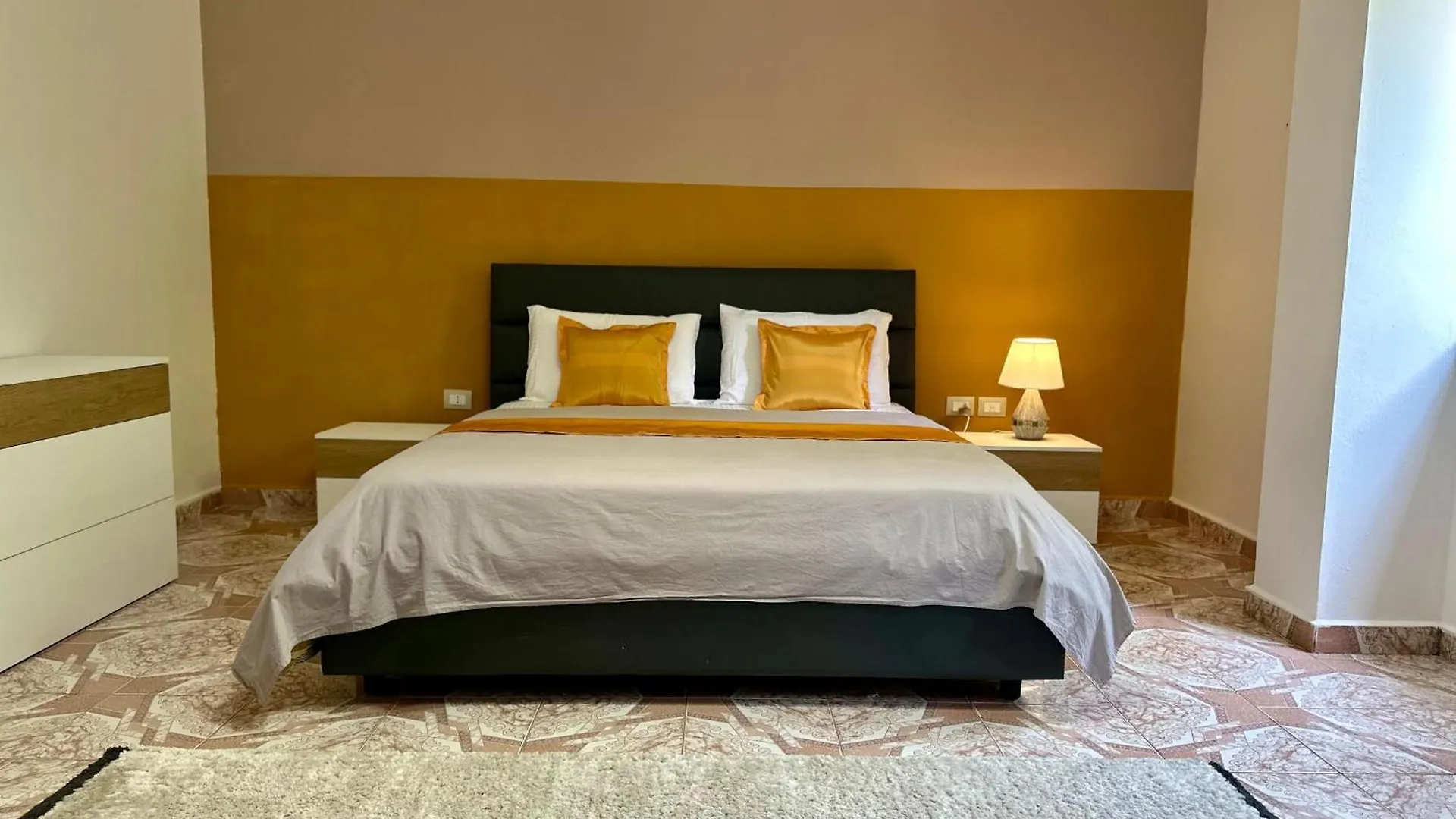 Moa Apartment Central 2Br Tiran