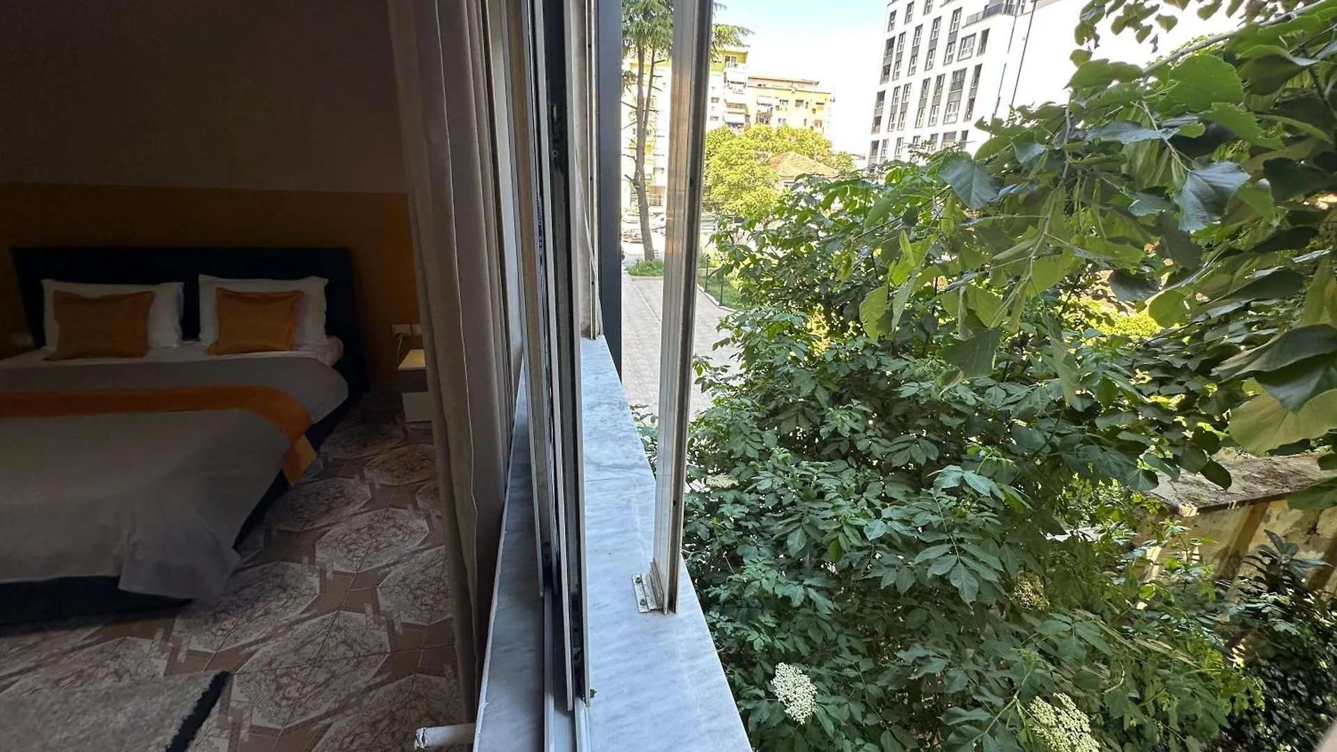 Moa Apartment Central 2Br Tiran